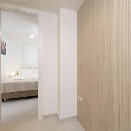 Apartment Modern Escape - Two Bedroom With Balcony Dubrovnik